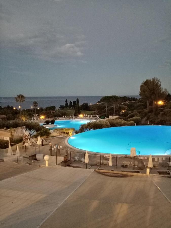 Cap Esterel Studio H3 Сен-Рафаель Екстер'єр фото
